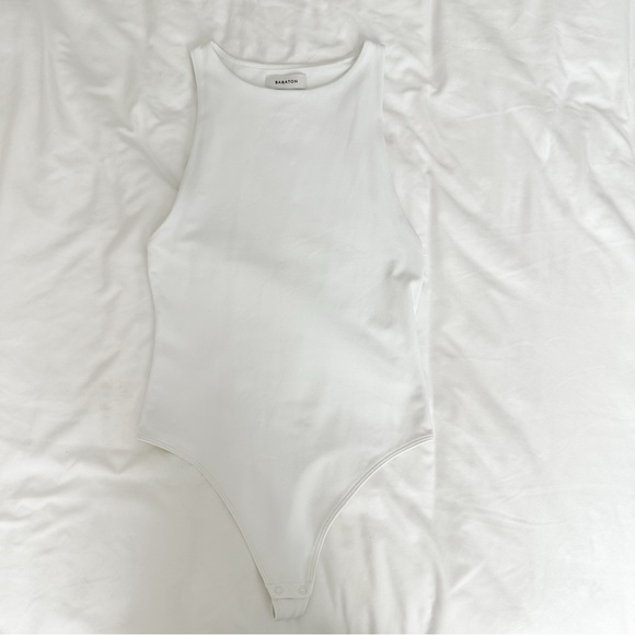 Aritzia Contour '90s Bodysuit - Picture 2 of 2